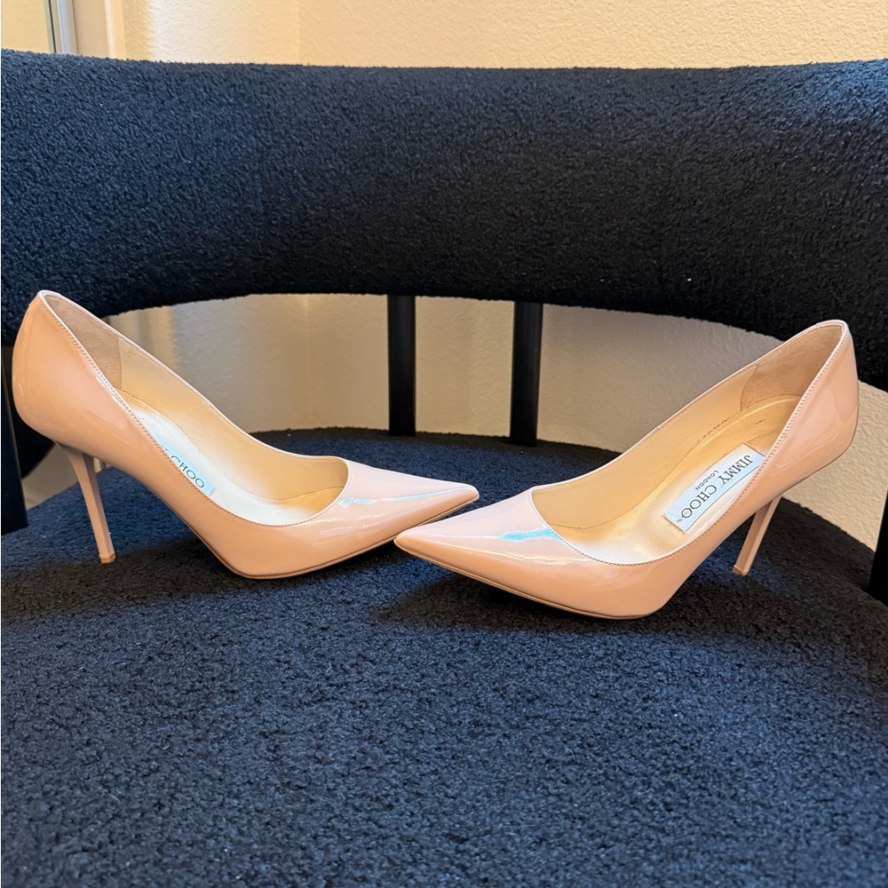Jimmy Choo Cream Heels Elegant Patent Leather- worn once! - Picture 3 of 6